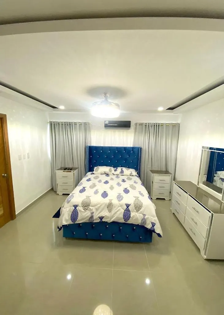Апартаменты Apartamento Amueblado Ла-Вива